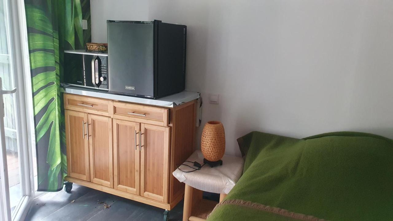 Le Donjon Des Combes Et Son Spa Fayence Ngoại thất bức ảnh